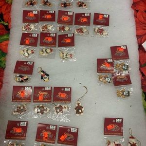 Vintage mini resin ornaments